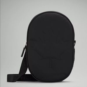 LULULEMON Future Legacy Crossbody Bag